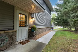 14210 44th Pl N, Plymouth, MN 55446 - Photo 1
