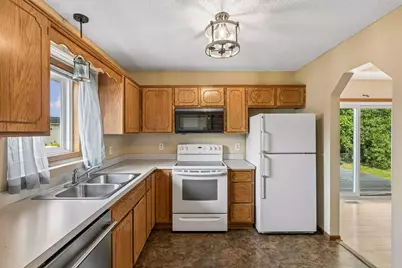 12158 Tulip Street NW, Coon Rapids, MN 55433 - Photo 5
