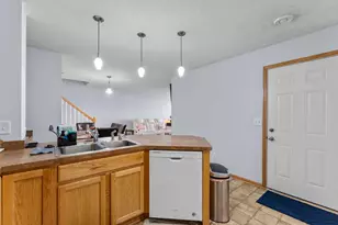 6133 Maclynn Ave NE, Albertville, MN 55301 - Photo 9
