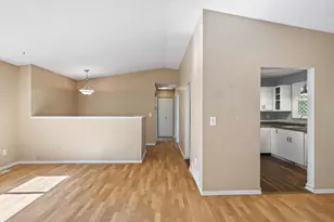 7631 Ontario Blvd, Eden Prairie, MN 55344 - Photo 7