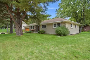 112 Willow Dr SW, Saint Michael, MN 55376 - Photo 3