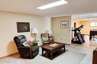 1909 Country Club Dr NE, Willmar, MN 56201 - Photo 17