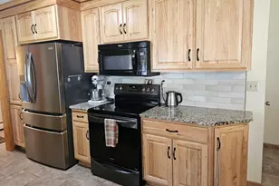 1909 Country Club Dr NE, Willmar, MN 56201 - Photo 7