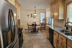 1909 Country Club Dr NE, Willmar, MN 56201 - Photo 9