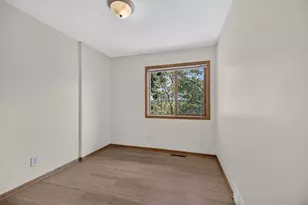 6463 Delilah Ave, Inver Grove Heights, MN 55076 - Photo 11
