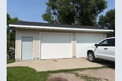 410 13th Street N, Benson, MN 56215 - Photo 5