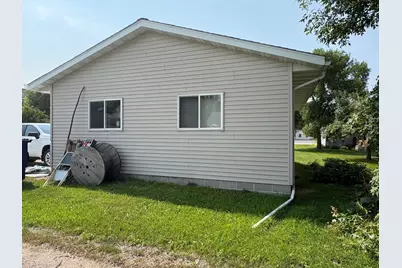 410 13th Street N, Benson, MN 56215 - Photo 7