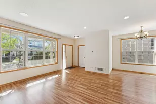 9902 Switch Grass Ln, Eden Prairie, MN 55347 - Photo 11