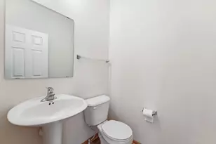 9902 Switch Grass Ln, Eden Prairie, MN 55347 - Photo 27