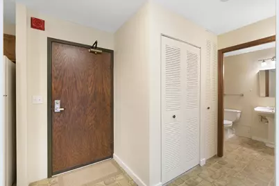 6615 Lake Shore Drive S #115, Richfield, MN 55423 - Photo 7