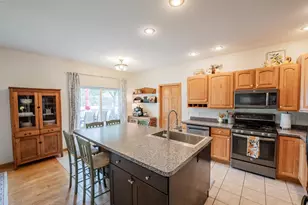 1704 Sierra Dr S, Eau Claire, WI 54701 - Photo 19
