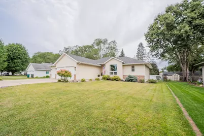 1704 Sierra Drive S, Eau Claire, WI 54701 - Photo 3