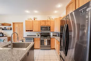 1704 Sierra Dr S, Eau Claire, WI 54701 - Photo 15