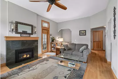 608 Sullivan Drive NE, Columbia Heights, MN 55421 - Photo 9