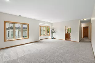6801 24th St N, Oakdale, MN 55128 - Photo 13
