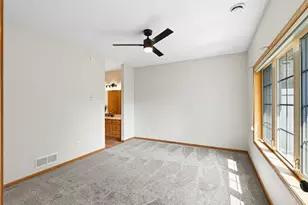 6801 24th St N, Oakdale, MN 55128 - Photo 15