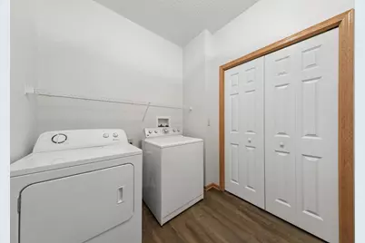 15130 Dutchman Way, Apple Valley, MN 55124 - Photo 17