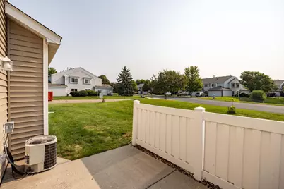 1228 Elmwood Avenue, Shakopee, MN 55379 - Photo 9