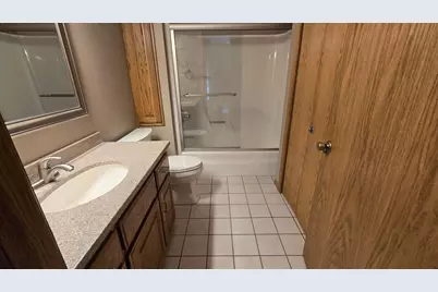 1703 3rd Avenue NE, Austin, MN 55912 - Photo 11