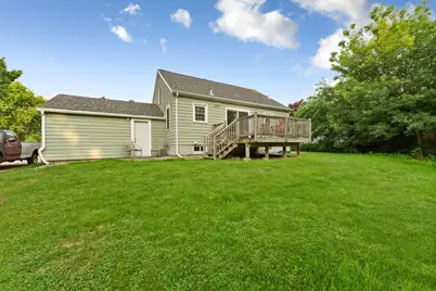 718 5th Street SE, Waseca, MN 56093 - Photo 5