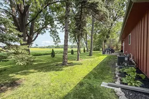 1301 N 9th St, Olivia, MN 56277 - Photo 7
