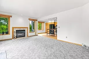 503 Grand View Heights Ct, Menomonie, WI 54751 - Photo 15