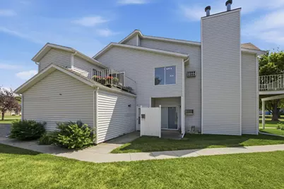 2807 32nd Street S, Moorhead, MN 56560 - Photo 1