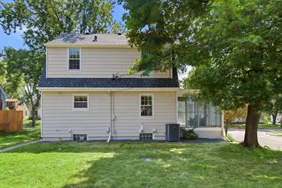 1721 Arlington Avenue E, Saint Paul, MN 55106 - Photo 31