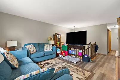 5200 44th Avenue N, Robbinsdale, MN 55422 - Photo 5