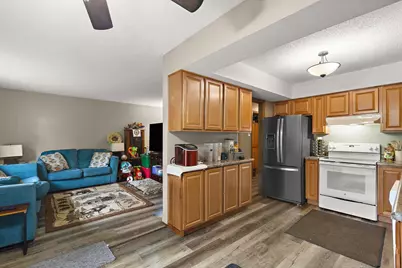 5200 44th Avenue N, Robbinsdale, MN 55422 - Photo 15