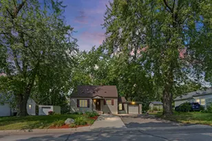 207 7th St N, Waverly, MN 55390 - Photo 1