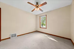 207 7th St N, Waverly, MN 55390 - Photo 15