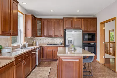 17461 Haralson Drive, Eden Prairie, MN 55347 - Photo 11