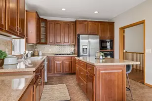 17461 Haralson Dr, Eden Prairie, MN 55347 - Photo 13