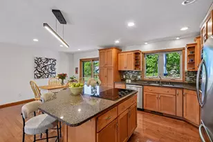 7011 Eagle Ridge, Eden Prairie, MN 55346 - Photo 11