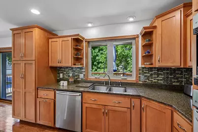 7011 Eagle Ridge, Eden Prairie, MN 55346 - Photo 15