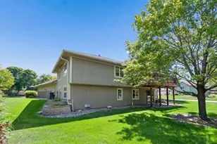 7011 Eagle Ridge, Eden Prairie, MN 55346 - Photo 41