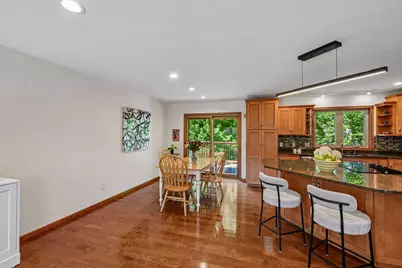 7011 Eagle Ridge, Eden Prairie, MN 55346 - Photo 9