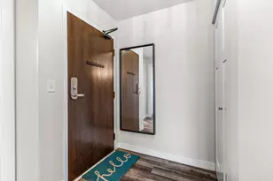 78 10th St E, Saint Paul, MN 55101 - Photo 17