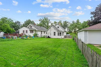 346 Geranium Avenue E, Saint Paul, MN 55130 - Photo 23