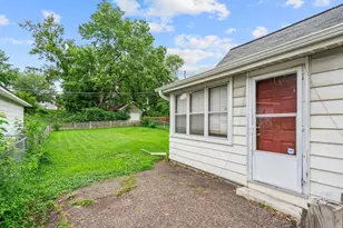 346 Geranium Ave E, Saint Paul, MN 55130 - Photo 21