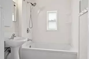 346 Geranium Ave E, Saint Paul, MN 55130 - Photo 11