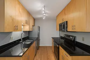 2700 W 44th St, Minneapolis, MN 55410 - Photo 11