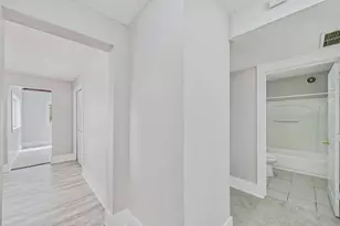 1622 Girard Ave N, Minneapolis, MN 55411 - Photo 15