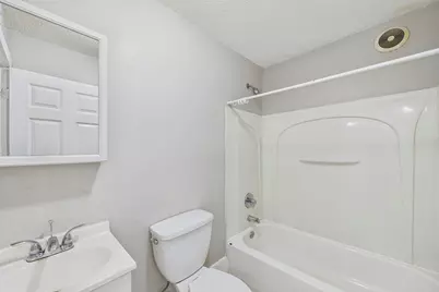 1622 Girard Avenue N, Minneapolis, MN 55411 - Photo 13