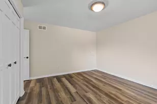 9348 Olympia Dr, Eden Prairie, MN 55347 - Photo 51