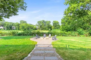 9348 Olympia Dr, Eden Prairie, MN 55347 - Photo 85