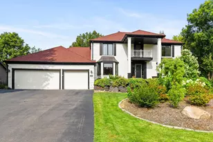 9348 Olympia Dr, Eden Prairie, MN 55347 - Photo 3
