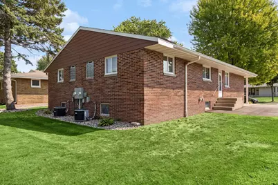 732 6th Avenue S, Hopkins, MN 55343 - Photo 23