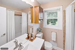 2414 23rd Ave NW, Rochester, MN 55901 - Photo 9